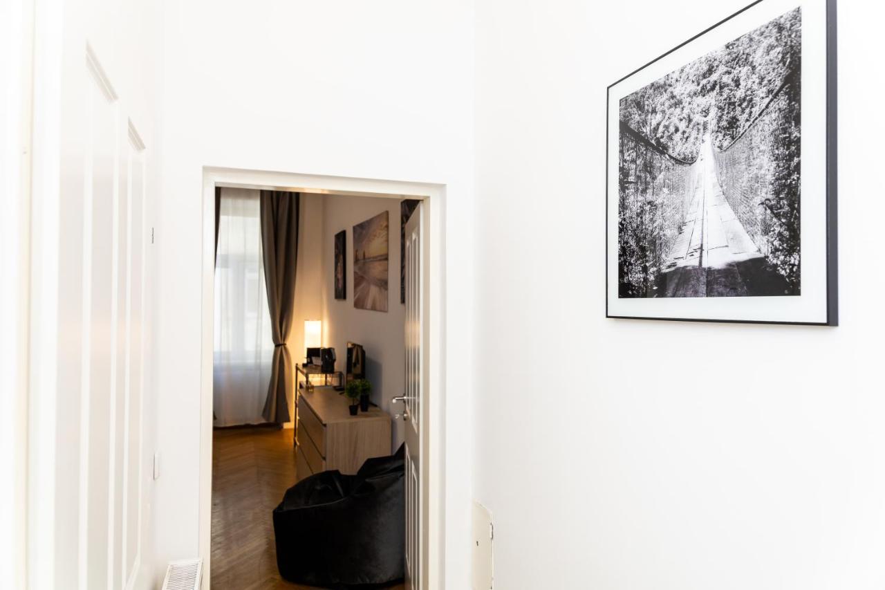 The Place, In The 7Th District Of Vienne Extérieur photo